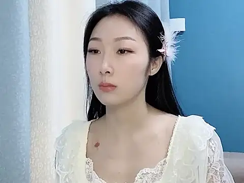 ella55-- online show from December 1, 2025, 1:06 am