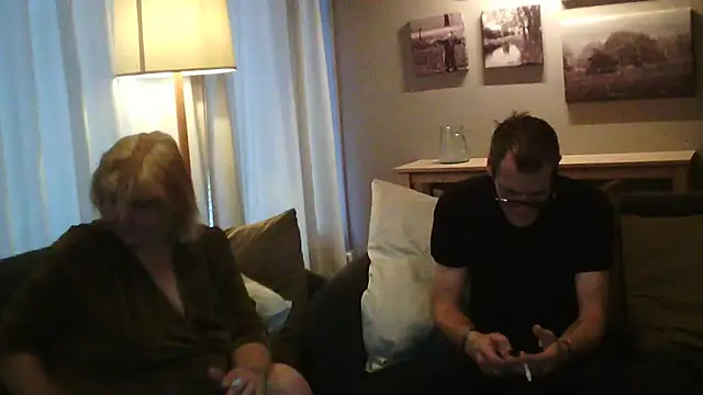 Sylviastar46 online show from November 25, 2025, 7:52 am