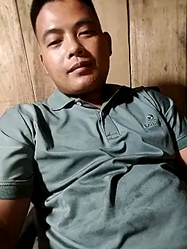 Snapshot of Baabab chatting on May 4, 2026, 3:37 pm Baabab online show from May 4, 2026, 3:37 pm