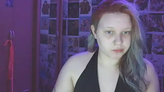 Snapshot of FoxPlayXX chatting on July 9, 2026, 7:46 pm FoxPlayXX online show from July 9, 2026, 7:46 pm