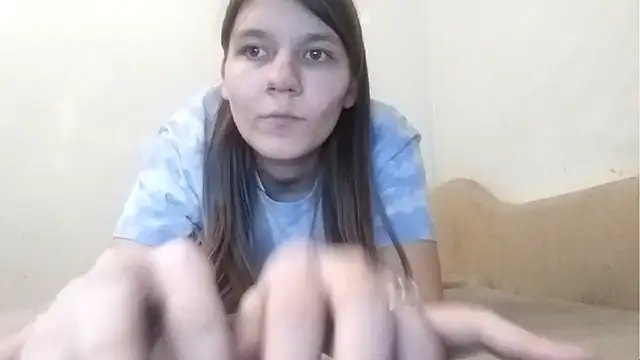 Zizi Zuzu online show from November 9, 2025, 7:07 pm