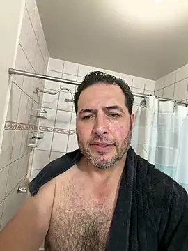 ezrah23 online show from January 16, 2026, 11:09 pm