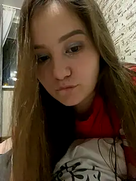 Snapshot of Regina_Lynne chatting on November 6, 2025, 4:00 pm Regina Lynne online show from November 6, 2025, 4:00 pm