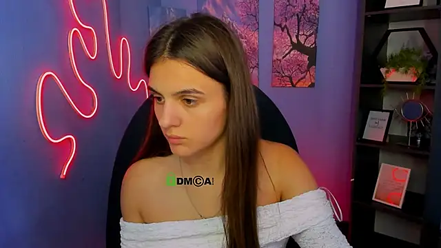lisa dark  online show from June 25, 2026, 3:17 pm