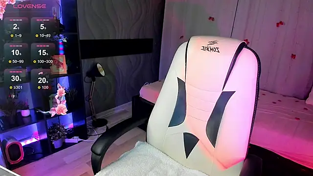 MistyLovia online show from March 3, 2026, 3:19 pm