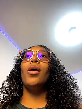 SHAILABROWN online show from November 13, 2025, 9:19 pm