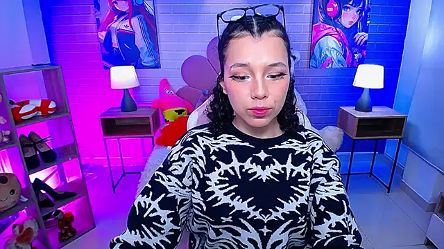 roseefancy19 online show from February 18, 2026, 11:39 am