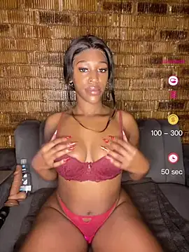 Snapshot of SP1CY_MOMMY chatting on June 2, 2026, 3:39 am SP1CY MOMMY online show from June 2, 2026, 3:39 am