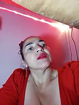 Snapshot of MaryRoze_ chatting on November 8, 2025, 11:41 pm MaryRoze online show from November 8, 2025, 11:41 pm