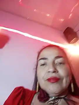 Snapshot of MaryRoze_ chatting on November 15, 2025, 10:58 pm MaryRoze online show from November 15, 2025, 10:58 pm