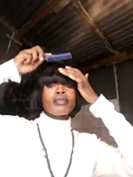 Lucile Carrie online show from February 27, 2026, 2:45 am