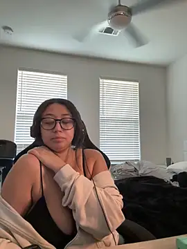 minha baby online show from March 22, 2026, 4:52 pm