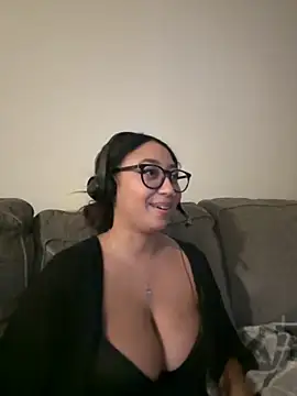 minha baby online show from December 4, 2025, 5:50 am