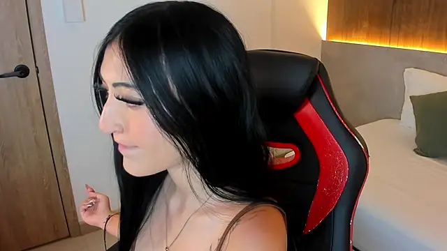 Snapshot of brigitte_pink_ chatting on November 19, 2025, 7:25 pm brigitte pink online show from November 19, 2025, 7:25 pm