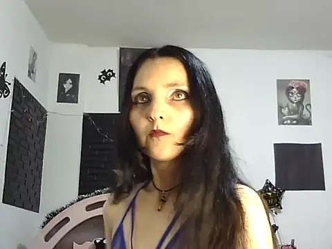 Morticia Black online show from January 7, 2026, 1:43 am