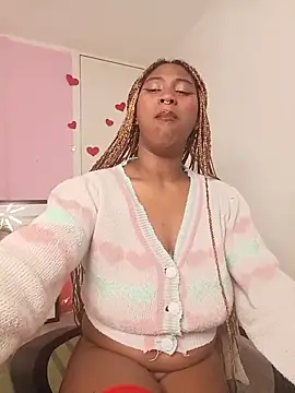 EvonyFoxxx online show from March 18, 2026, 11:16 pm