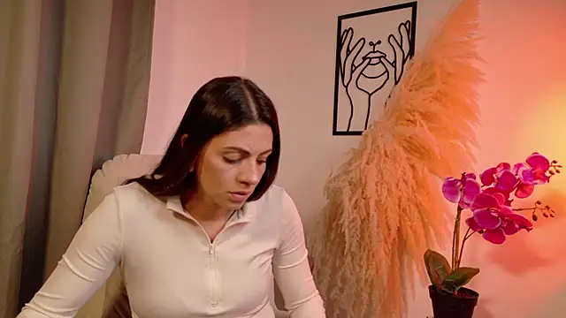 SeleneNova online show from March 17, 2026, 7:28 pm