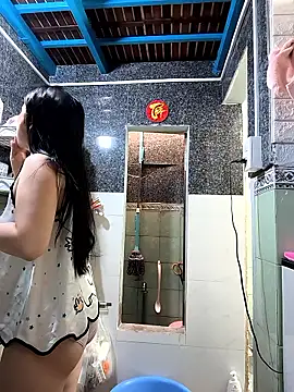 Okleotina9 online show from March 27, 2026, 7:50 am