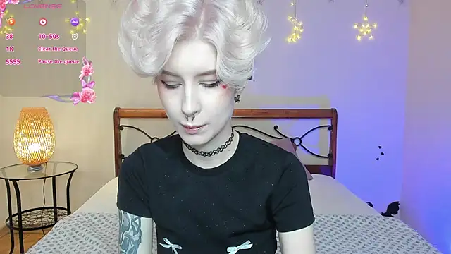 Angel Julles online show from November 27, 2025, 12:55 am