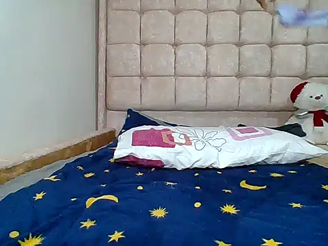 Petite baby5 online show from March 3, 2026, 3:46 am