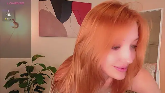 Snapshot of Helena_Amour chatting on November 10, 2025, 6:51 am Helena Amour online show from November 10, 2025, 6:51 am