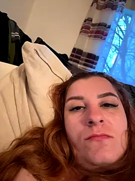 MOLO-ko online show from December 2, 2025, 3:14 pm