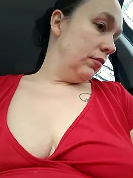 Girlysensuelle online show from January 14, 2026, 12:09 pm