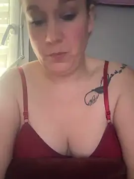 Girlysensuelle online show from October 31, 2025, 9:17 am