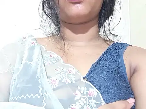 Nancy queen001 online show from November 4, 2025, 9:57 am