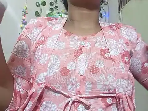 Nancy queen001 online show from November 24, 2025, 5:46 pm