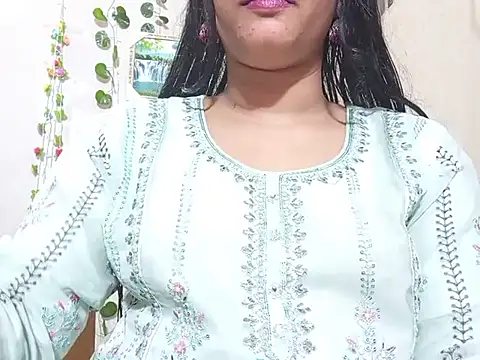 Nancy queen001 online show from November 27, 2025, 9:10 am