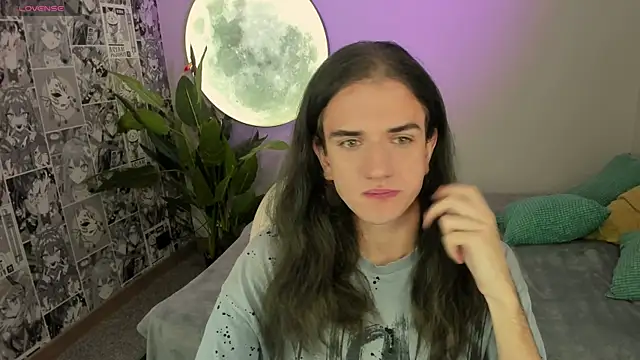 Harvey Hair online show from November 27, 2025, 2:39 pm