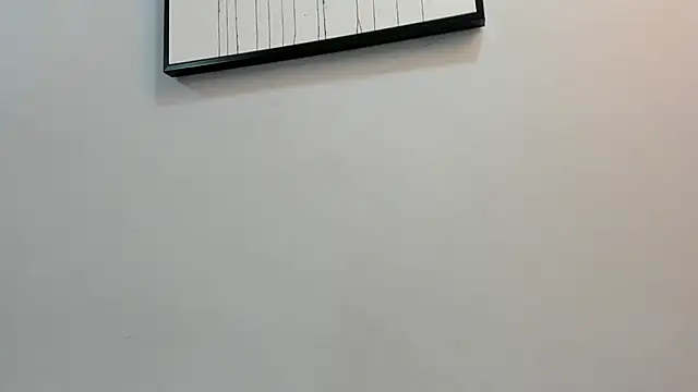 scarlett leblanc  online show from April 21, 2026, 11:39 am