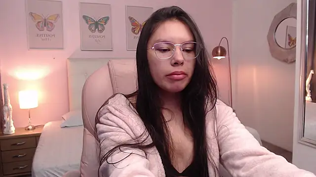 Cherryy summer online show from December 3, 2025, 11:09 am