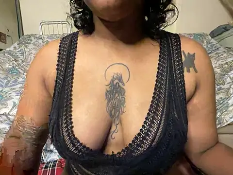 yourkingserver online show from April 27, 2026, 6:39 pm