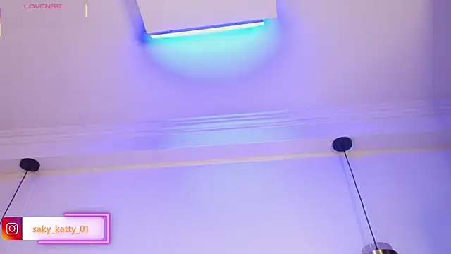 Kat Saky online show from April 10, 2026, 11:01 pm