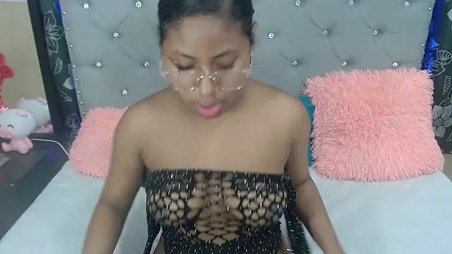 valentinavega18x online show from February 20, 2026, 6:26 am