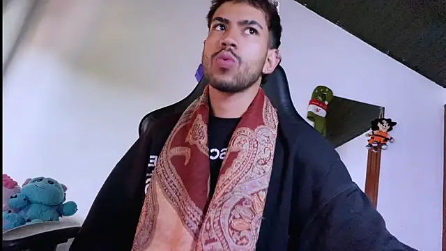 3v1l online show from December 15, 2025, 7:41 pm