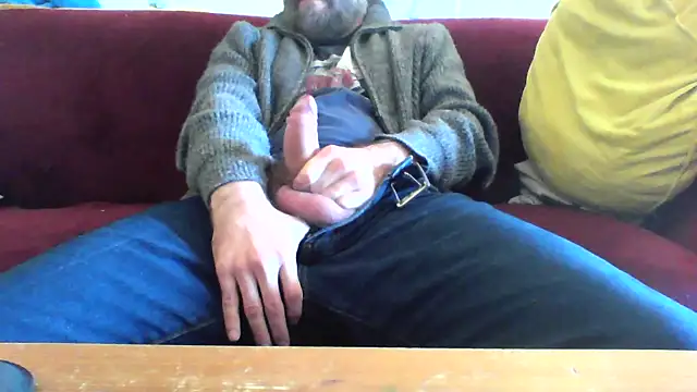 Snapshot of Totothunder chatting on November 18, 2025, 11:24 am Totothunder online show from November 18, 2025, 11:24 am