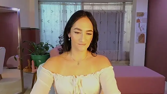 Snapshot of malen_fitnessmilf chatting on November 24, 2025, 11:54 am malen fitnessmilf online show from November 24, 2025, 11:54 am