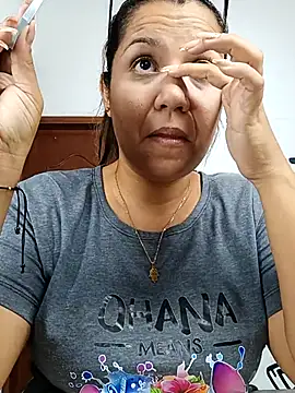 Samaraa Lee online show from November 26, 2025, 11:21 am