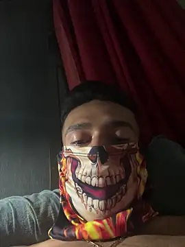 tevoyagustar69 online show from April 26, 2026, 6:32 am