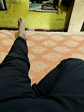 Your lover real online show from November 7, 2025, 5:12 am