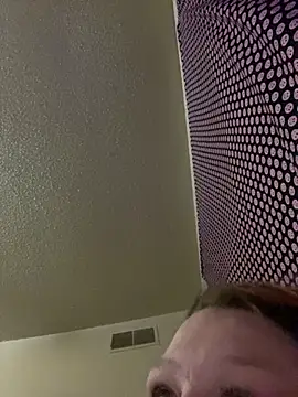 redbaby29 online show from November 7, 2025, 2:27 am