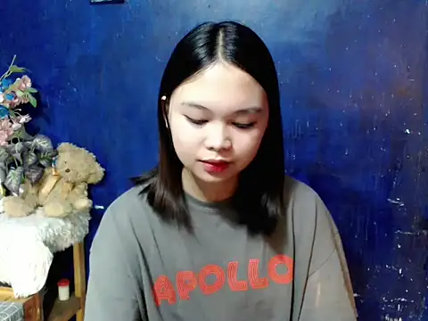 lustfullakim online show from January 13, 2026, 1:26 pm