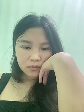 Blue-nice123 online show from November 9, 2025, 5:44 am