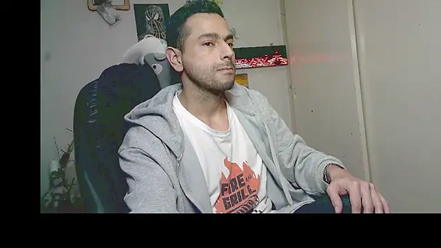 YoungStallionXL online show from March 5, 2026, 7:38 am