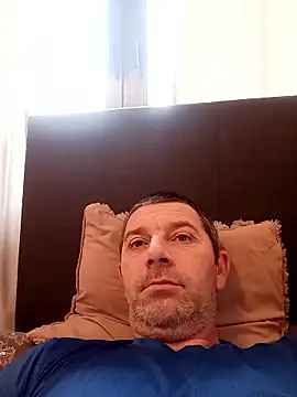 Snapshot of Aleioji10 chatting on January 13, 2026, 11:36 am Aleioji10 online show from January 13, 2026, 11:36 am