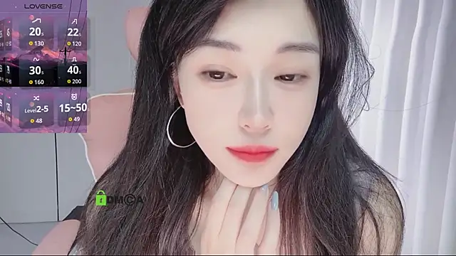 Snapshot of YunShan-33 chatting on May 23, 2026, 4:33 am YunShan-33 online show from May 23, 2026, 4:33 am