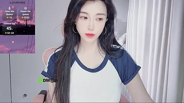 YunShan-33 online show from May 5, 2026, 5:10 am